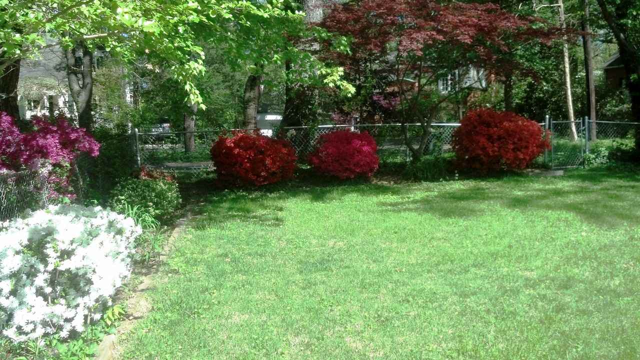 9707 Bristol Avenue - Photo 2 of 7