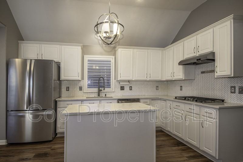 1926 Simpson Trl - Photo 5 of 29