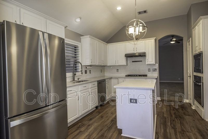 1926 Simpson Trl - Photo 7 of 29