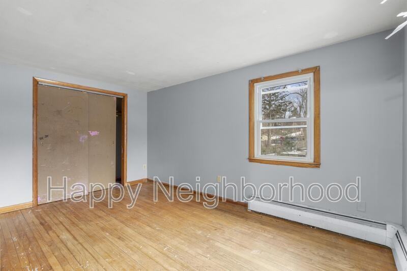 16 Atkins Street Ext - Photo 3 of 22