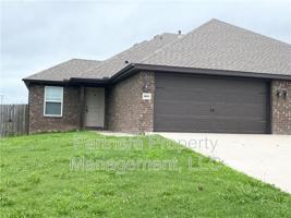 featured image of 201 Hindman Dr