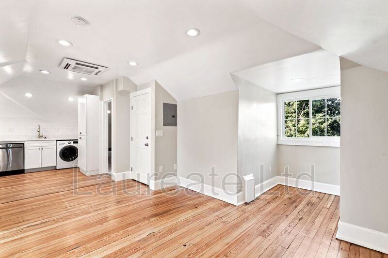 1409 N Gilpin St #4 - Photo 3 of 15