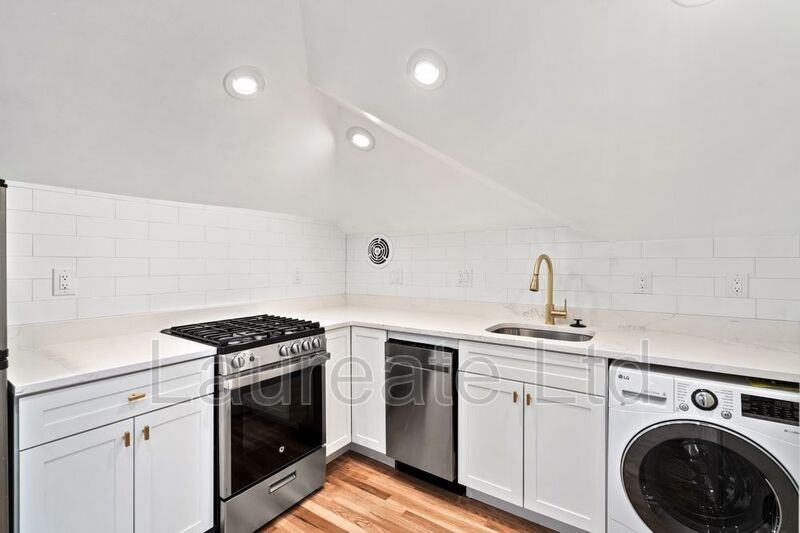 1409 N Gilpin St #4 - Photo 7 of 15