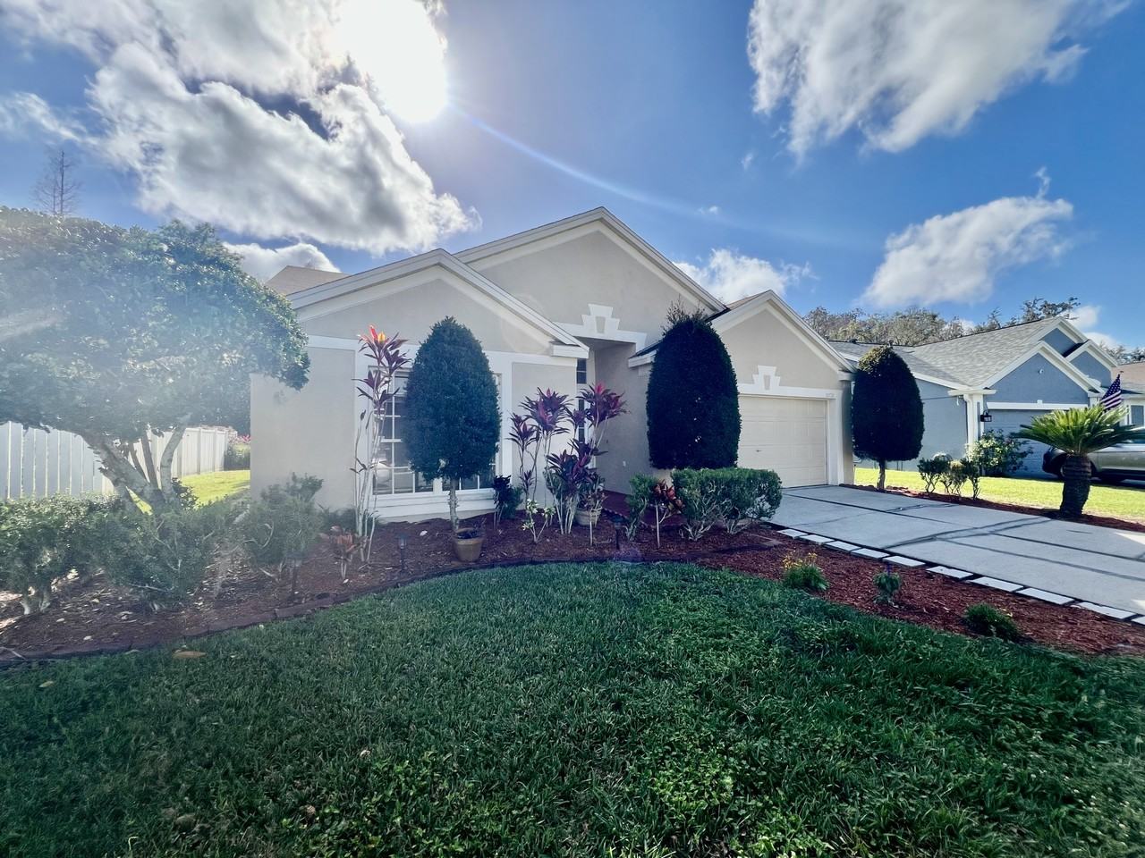 30728 Iverson Dr - Photo 2 of 26