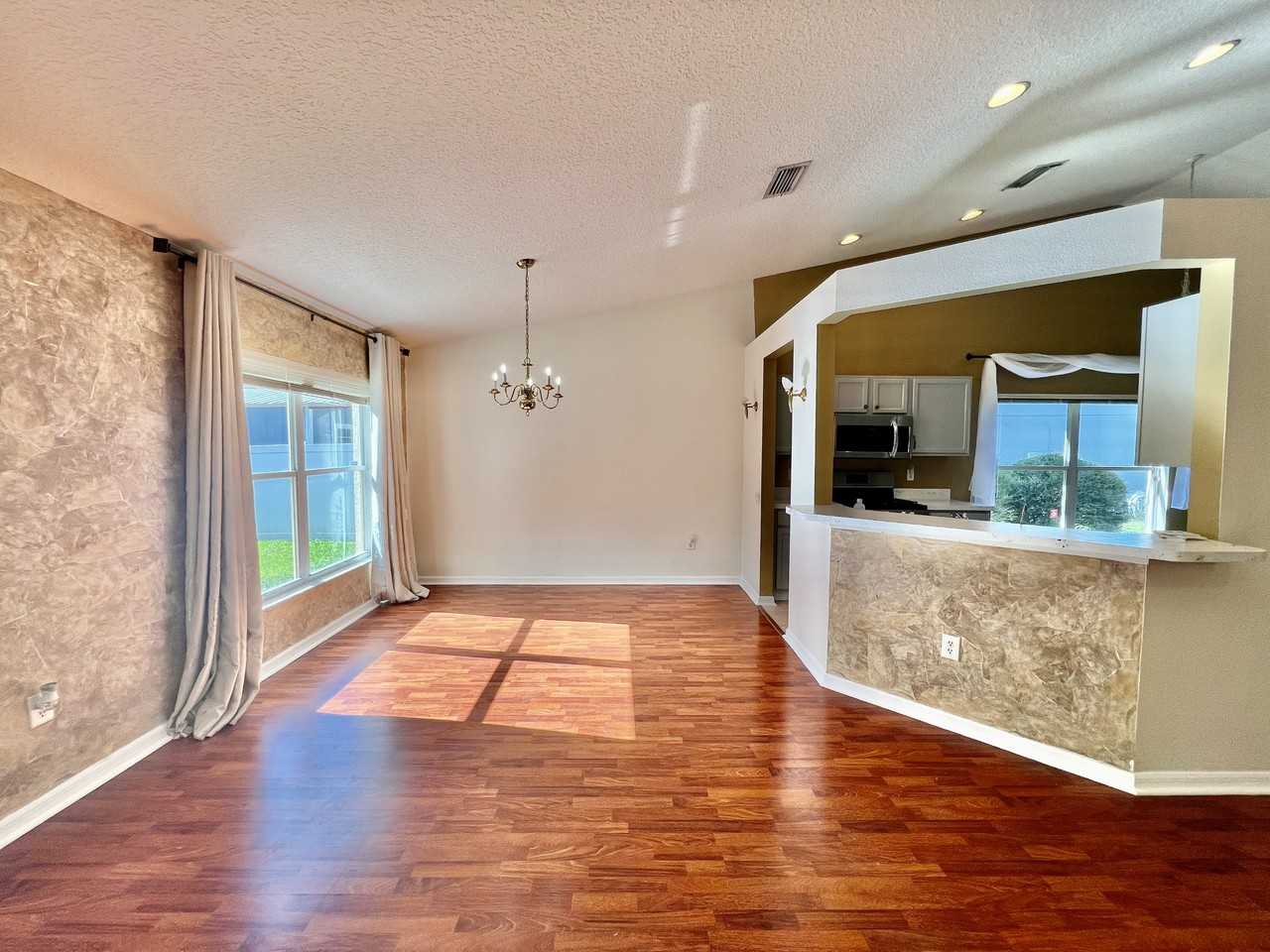 30728 Iverson Dr - Photo 6 of 26