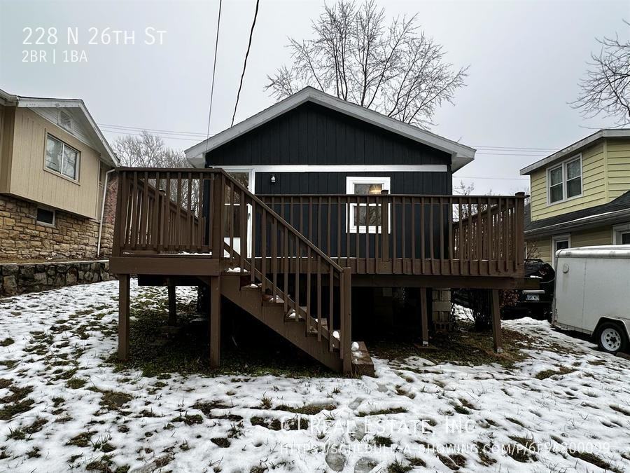 228 N 26th St - Photo 2 of 11