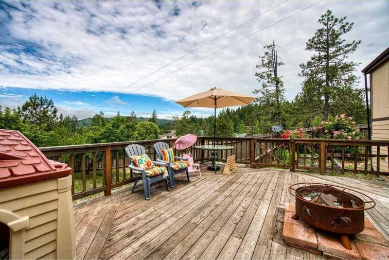 1659 Padula Dr - Photo 3 of 10