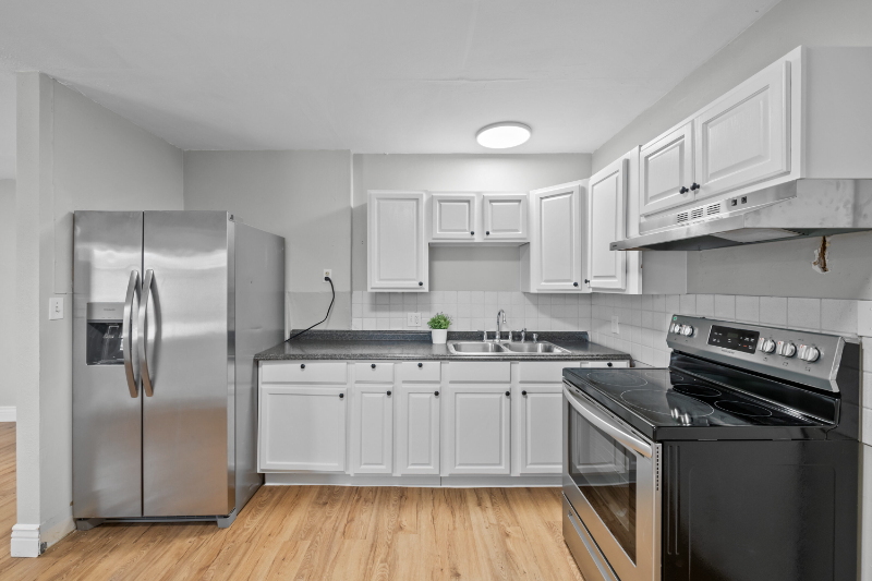 4570 1/2 W Center Ave - Photo 3 of 26