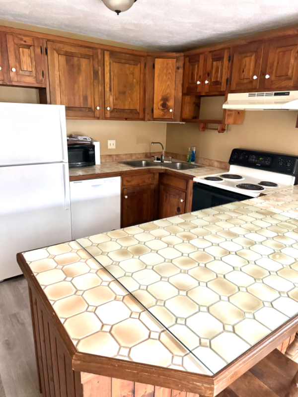 6 Off Summer St #2 - Photo 2 of 11