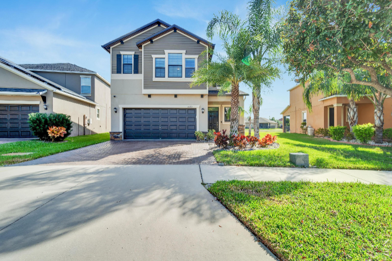 10035 Ivory Dr - Photo 2 of 50