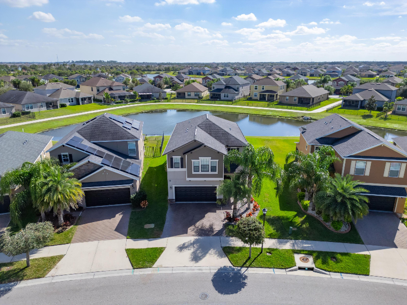 10035 Ivory Dr - Photo 4 of 50