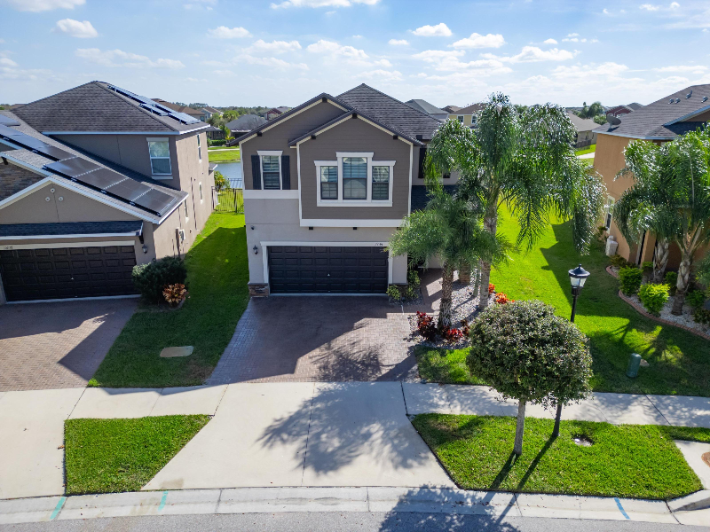 10035 Ivory Dr - Photo 5 of 50