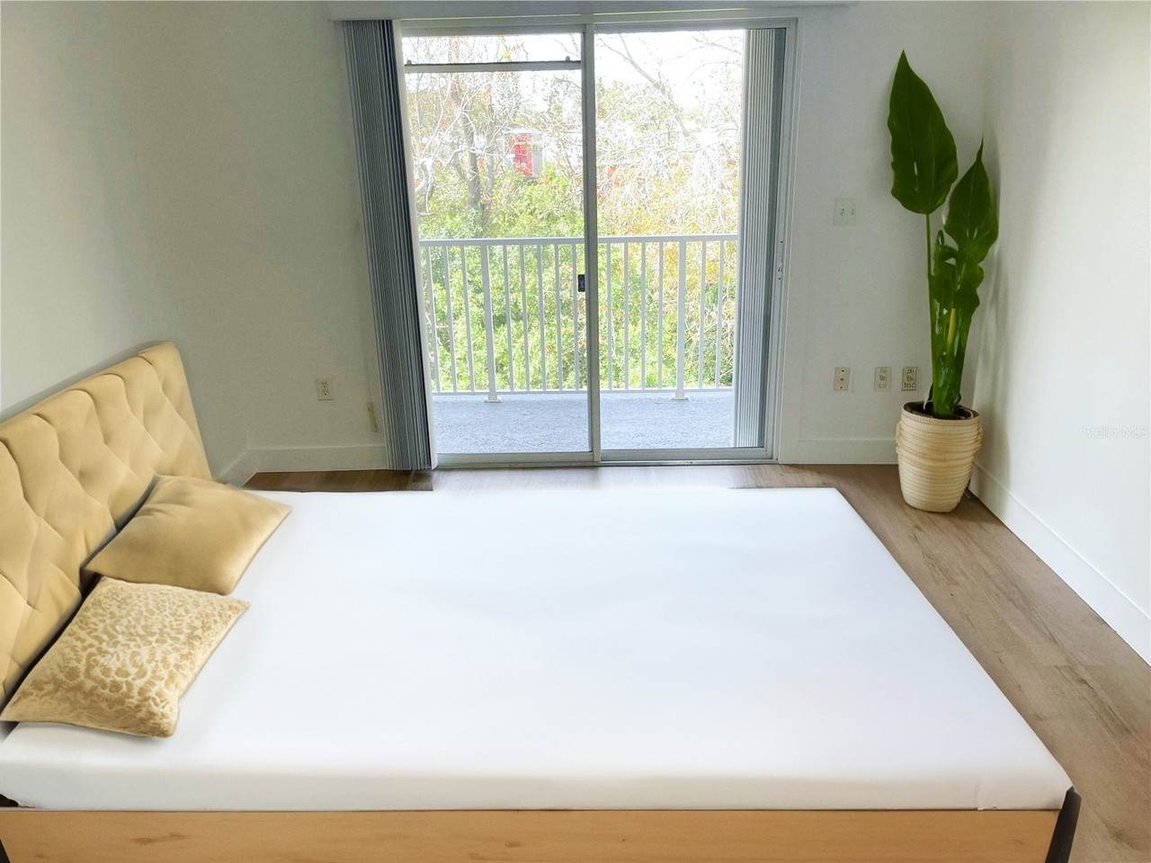 Creek Park Townhomes - Photo 3 of 9