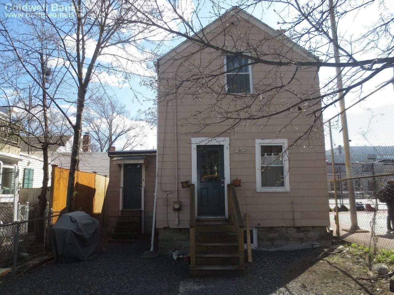 354 Hurley Street - Photo 2 of 16