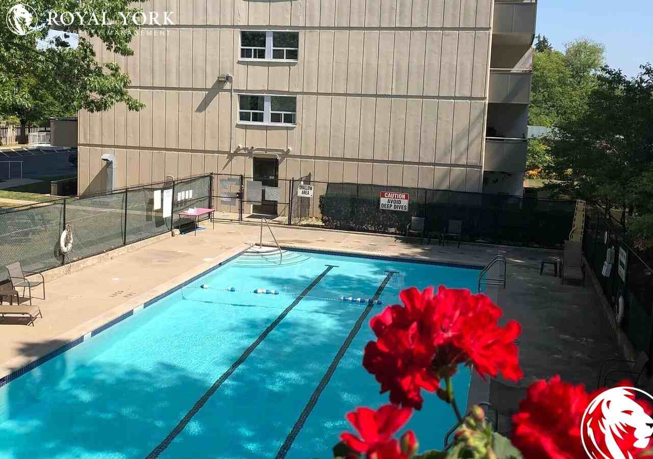 1425 Ghent Ave #PH4 - Photo 2 of 50