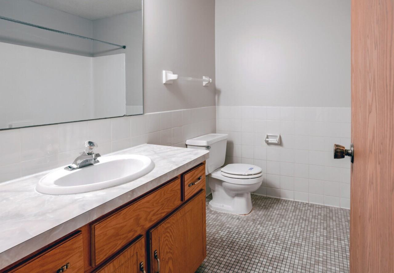 River Ridge Apartments - Photo 5 of 45