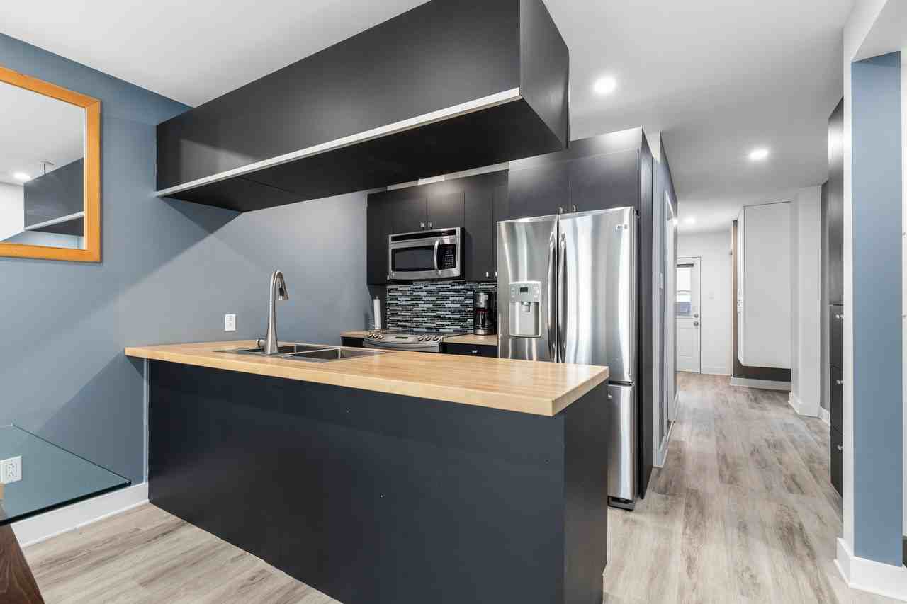 3647 Rue Bélair - Photo 2 of 11