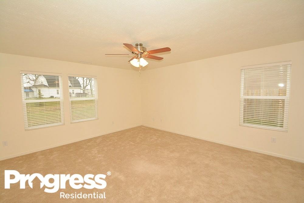 3433 Black Forest Ln - Photo 5 of 28