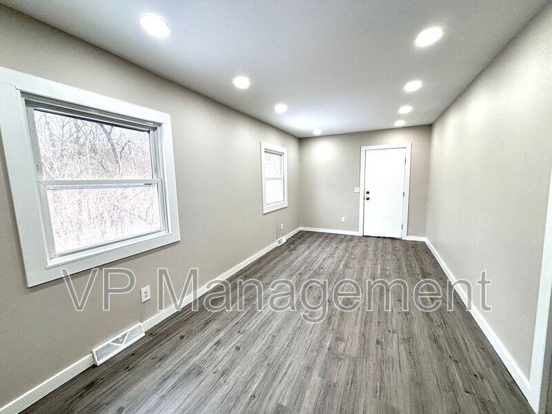 12 Arlmont St #1 - Photo 3 of 6