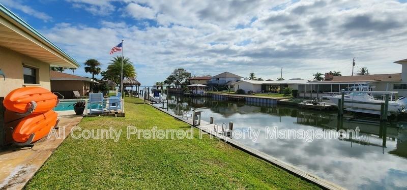 1725 E Riviera Dr - Photo 2 of 19