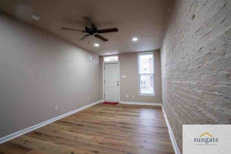 424 N Patterson Park Ave - Photo 2 of 15