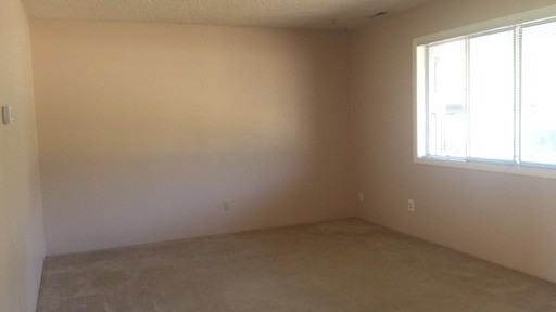 132 Irving St - Photo 2 of 13