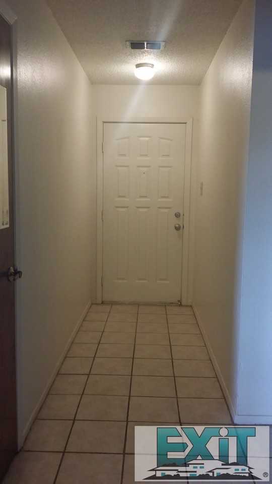 4613 Bowie Drive - Photo 2 of 15