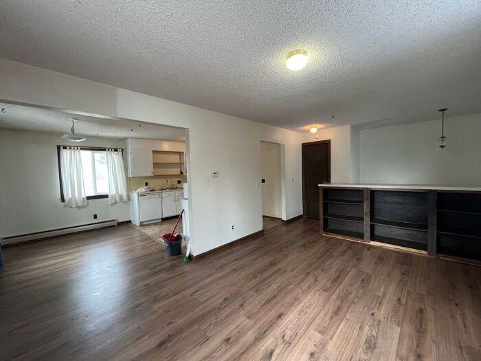 1217 Cherry St - Photo 3 of 13