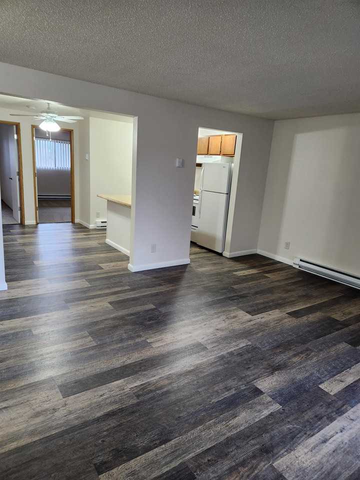 1810 Ne 104th St #E11 - Photo 4 of 13