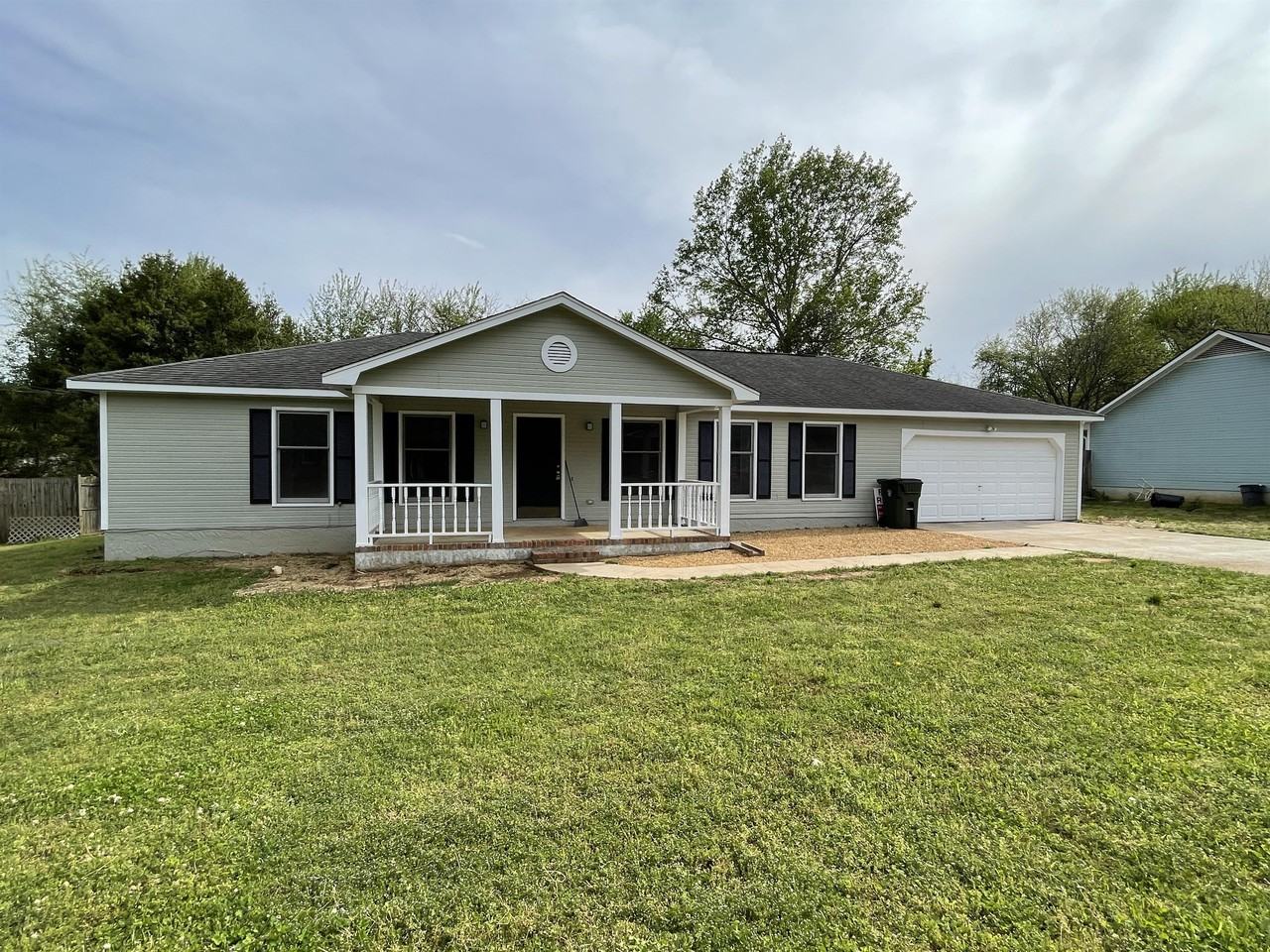 120 Springfield Ln #1 - Photo 2 of 28