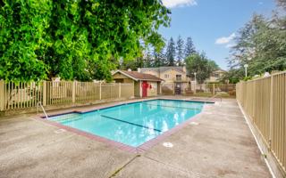 featured image of 3873 Nw Fairway Ln
