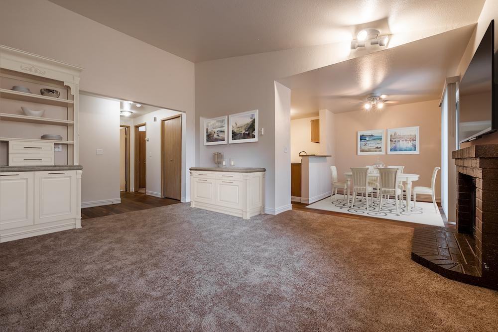 2997 Crosby Blvd Sw - Photo 5 of 19