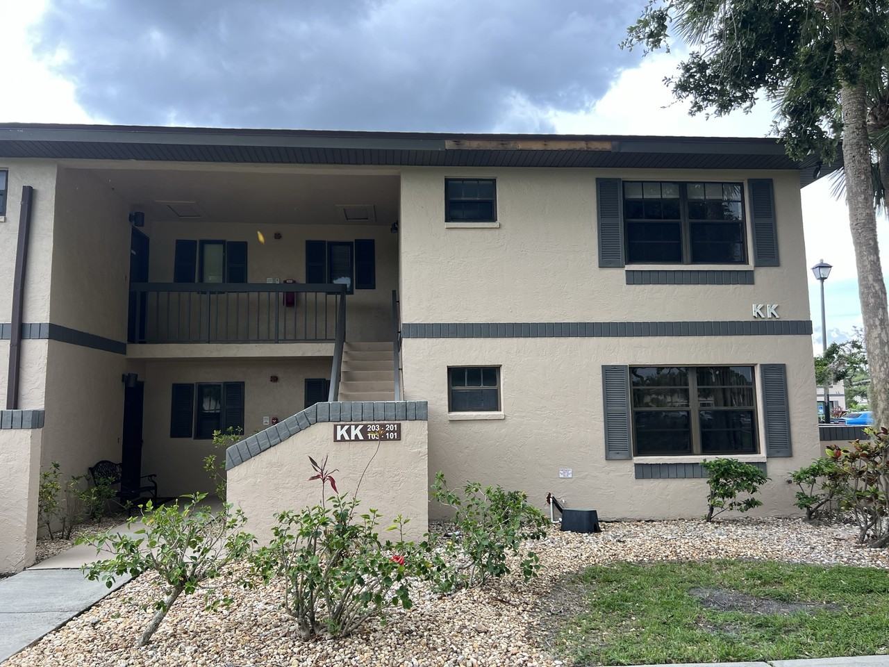 19505 Quesada Ave #1 - Photo 3 of 37