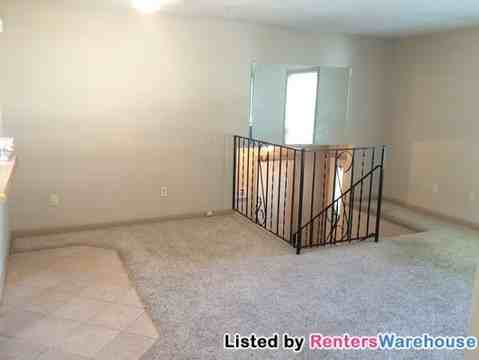 4303 S Beech Way - Photo 3 of 14