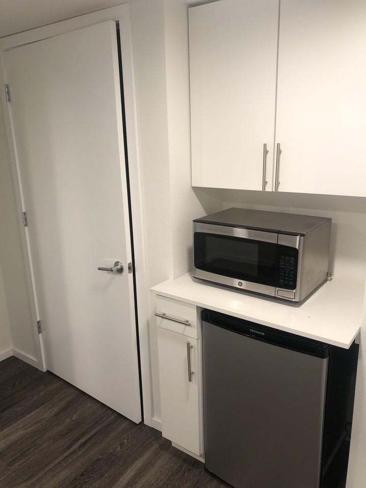 514 Bellevue Avenue East #607 - Photo 2 of 7