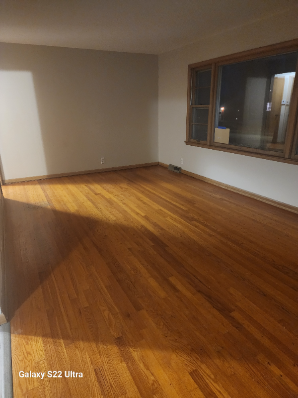 8304 E 106th Ter - Photo 3 of 7