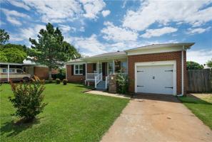 featured image of 1504 Johnston Dr #1