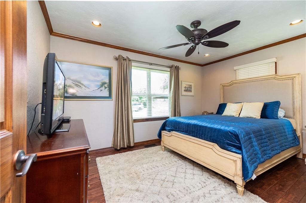 1504 Johnston Dr #1 - Photo 7 of 12