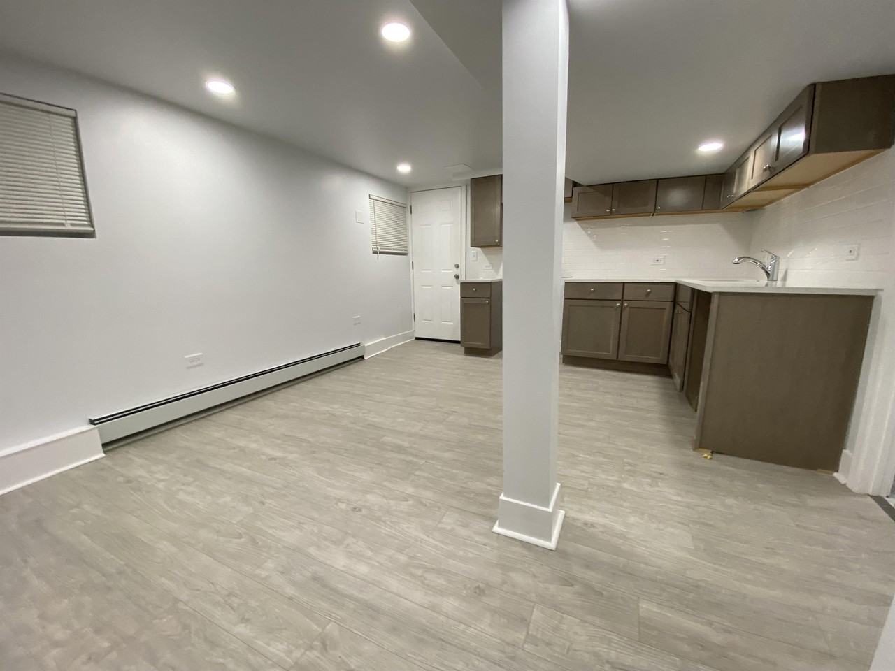 3921 3921 North Sawyer AvenueGarden - Photo 3 of 15