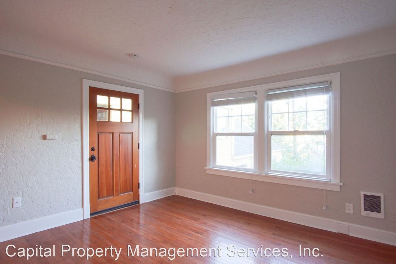 6425 S Corbett Ave - Photo 2 of 13