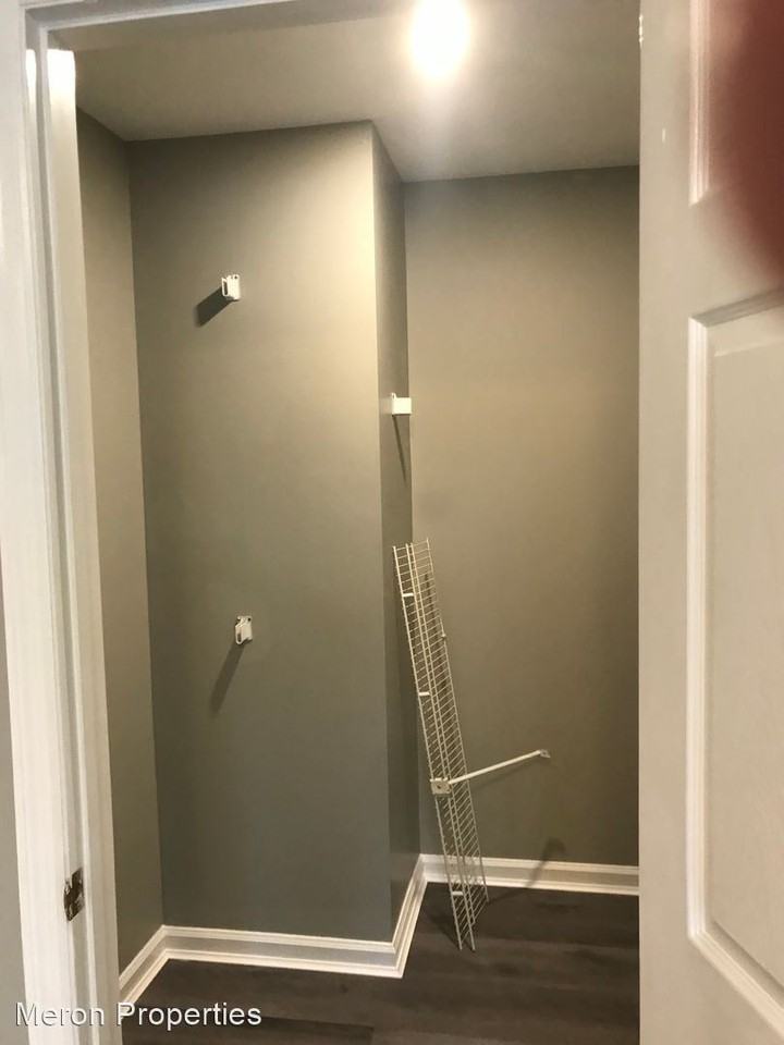 1-22 DELAND WAY - Photo 3 of 10