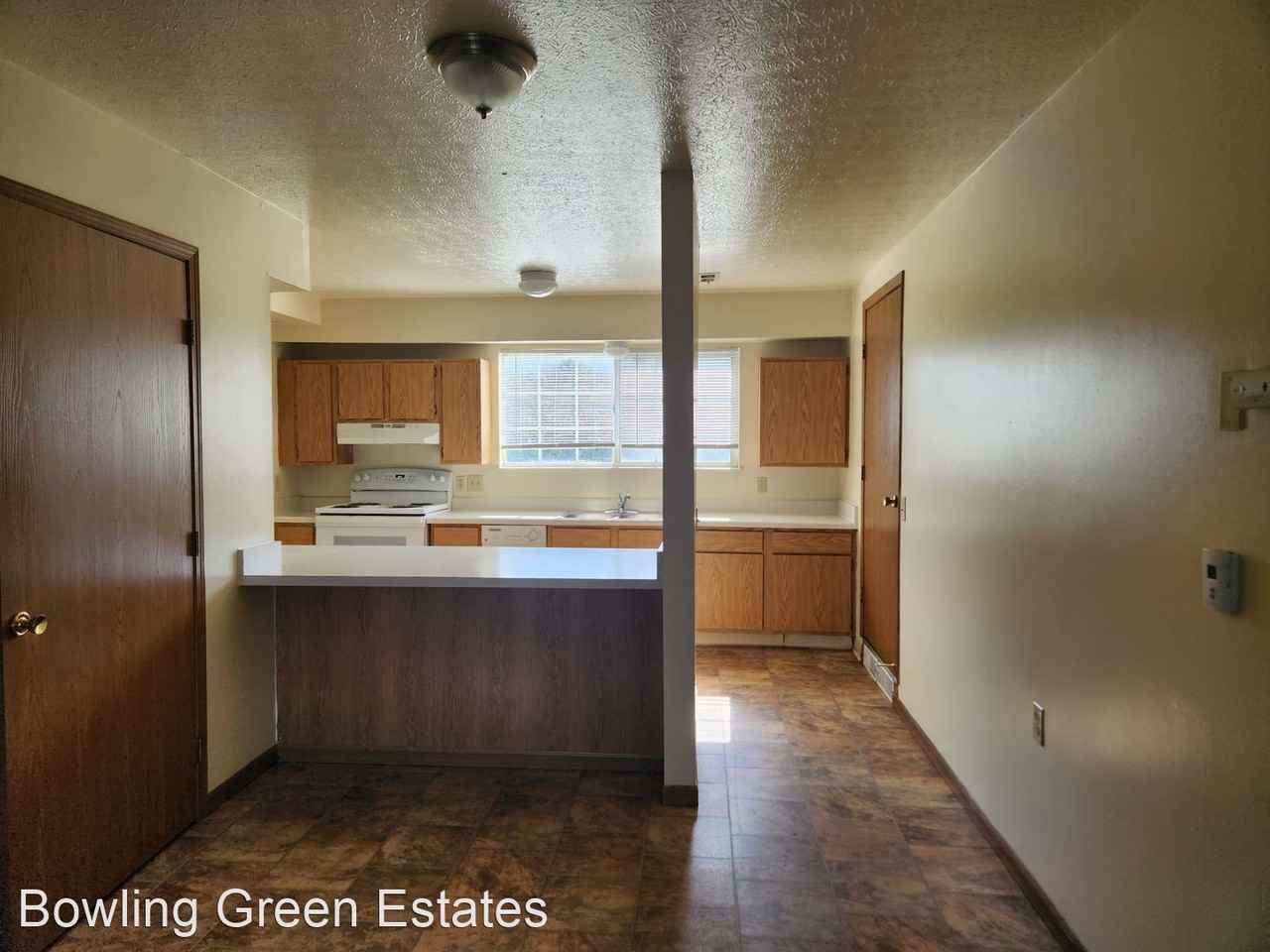 Bowling Green Estates - Photo 3 of 3