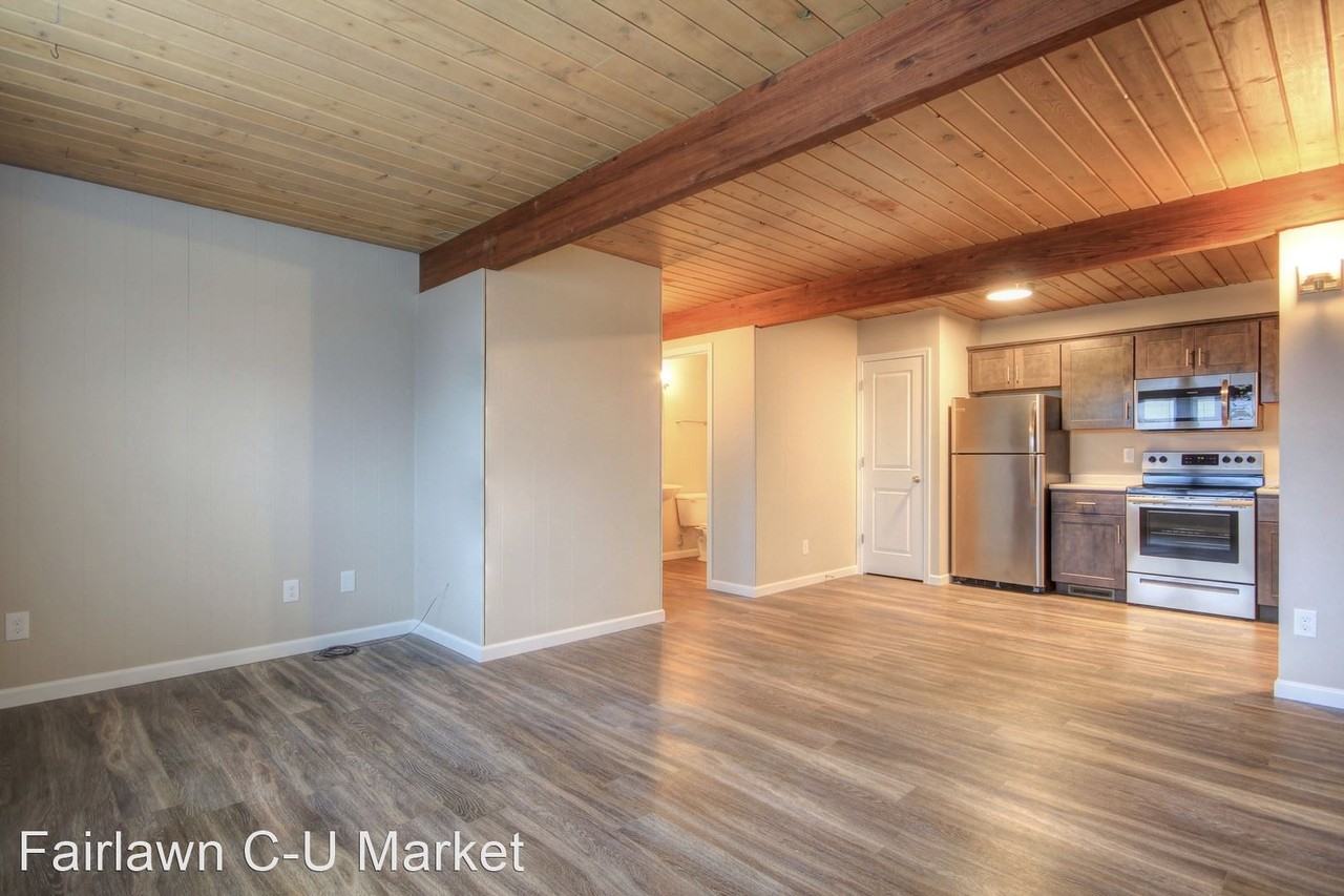 308 E. Iowa St.. 906 Vine, and 906 1/2 Vine - Photo 2 of 5