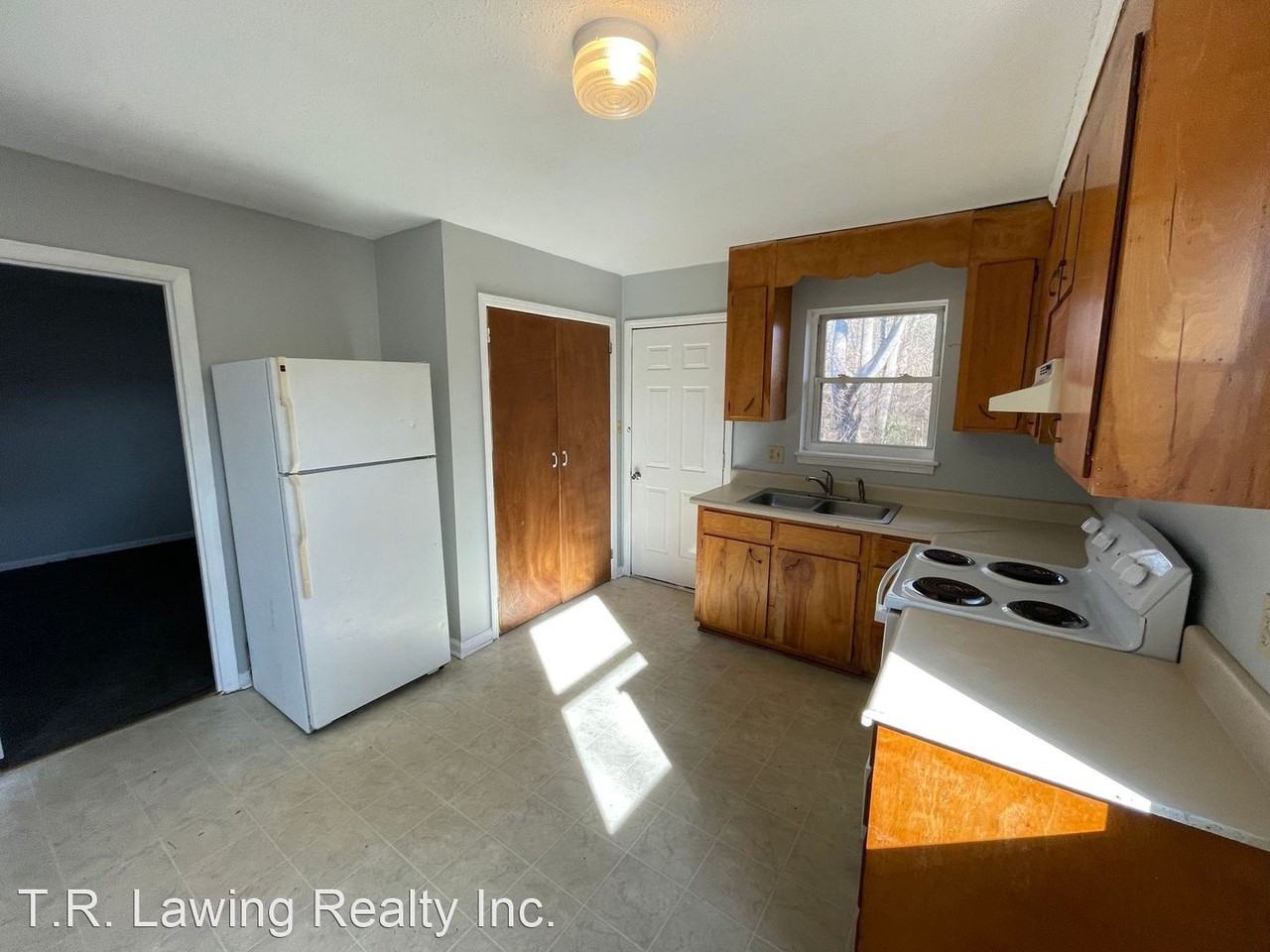 West College Avenue - Photo 3 of 11