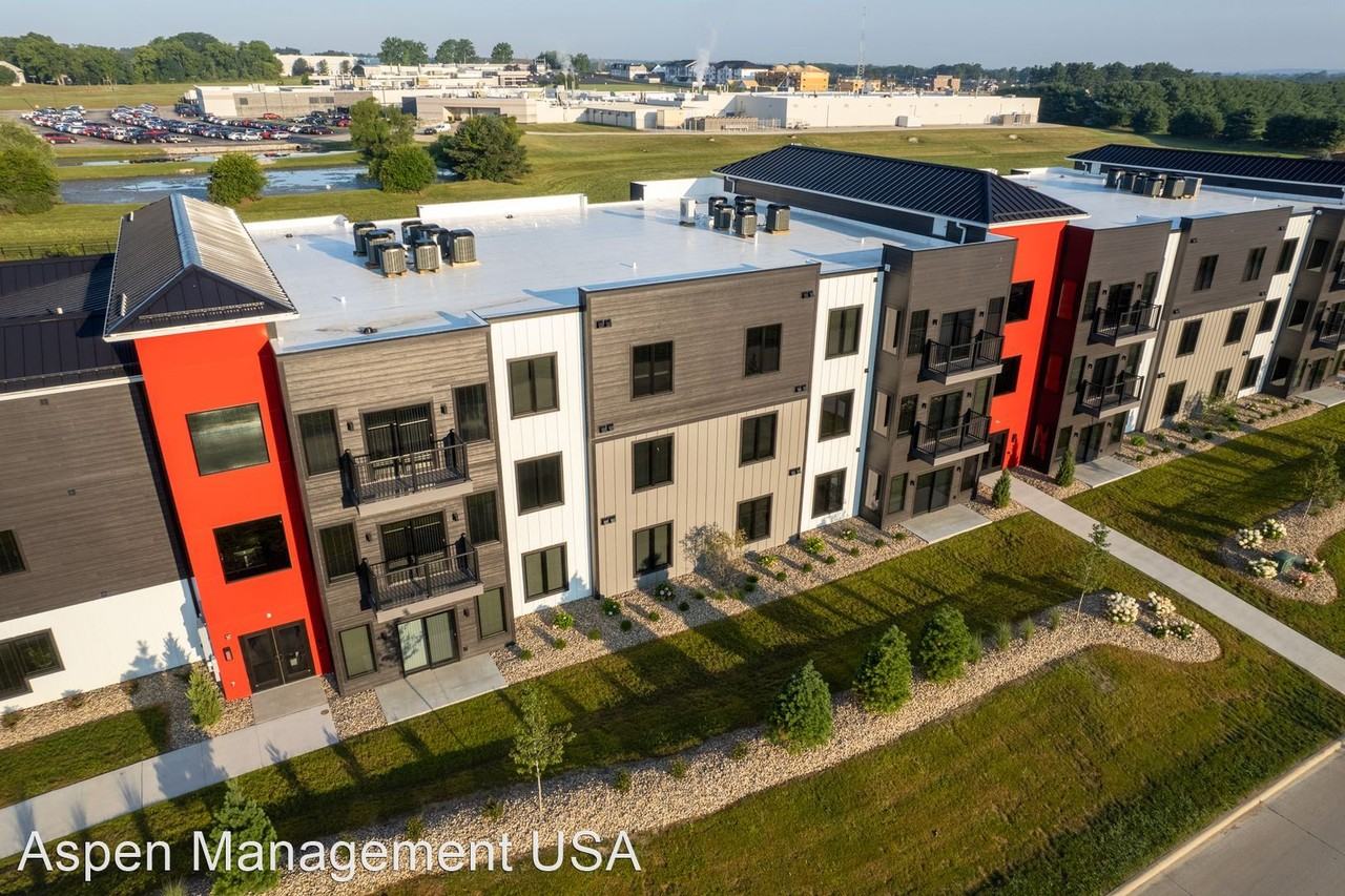 1140 Commerce Parkway - Photo 2 of 2