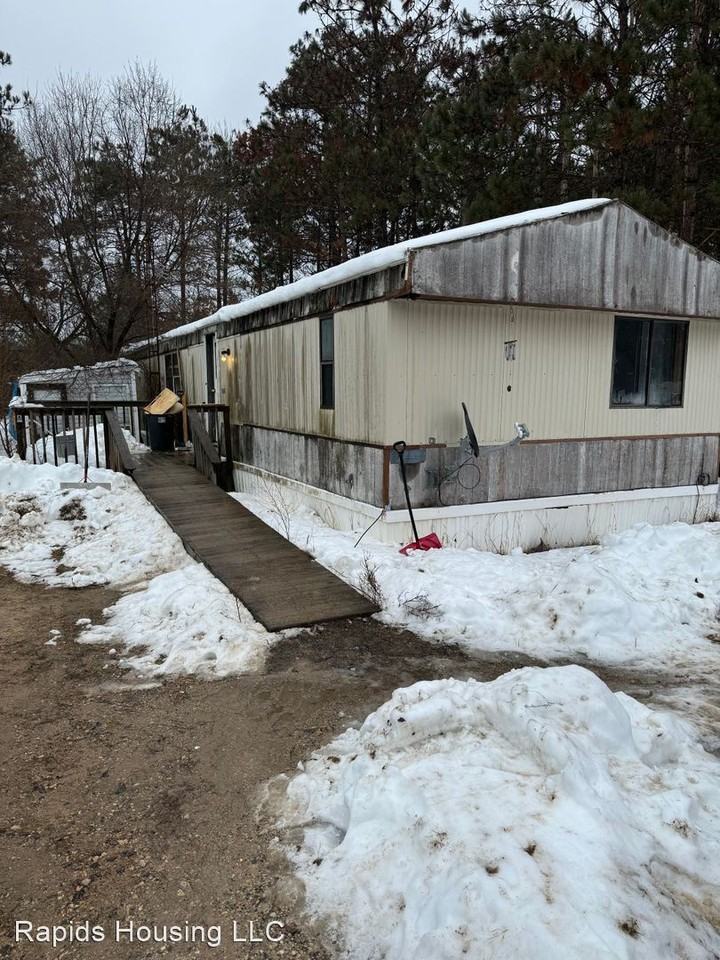 3085 W 10th Drive - Photo 3 of 28