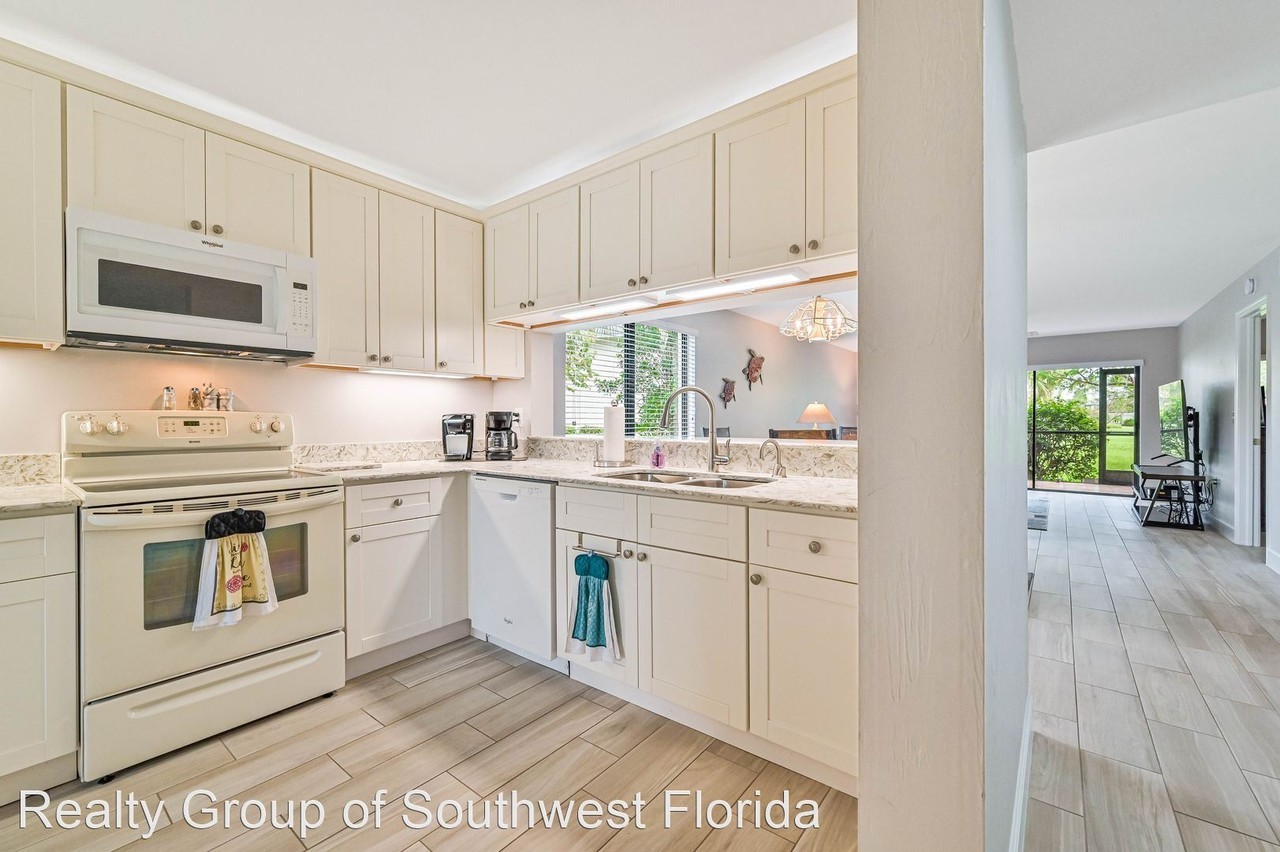 1216 Commonwealth Cir #L101 - Photo 3 of 15