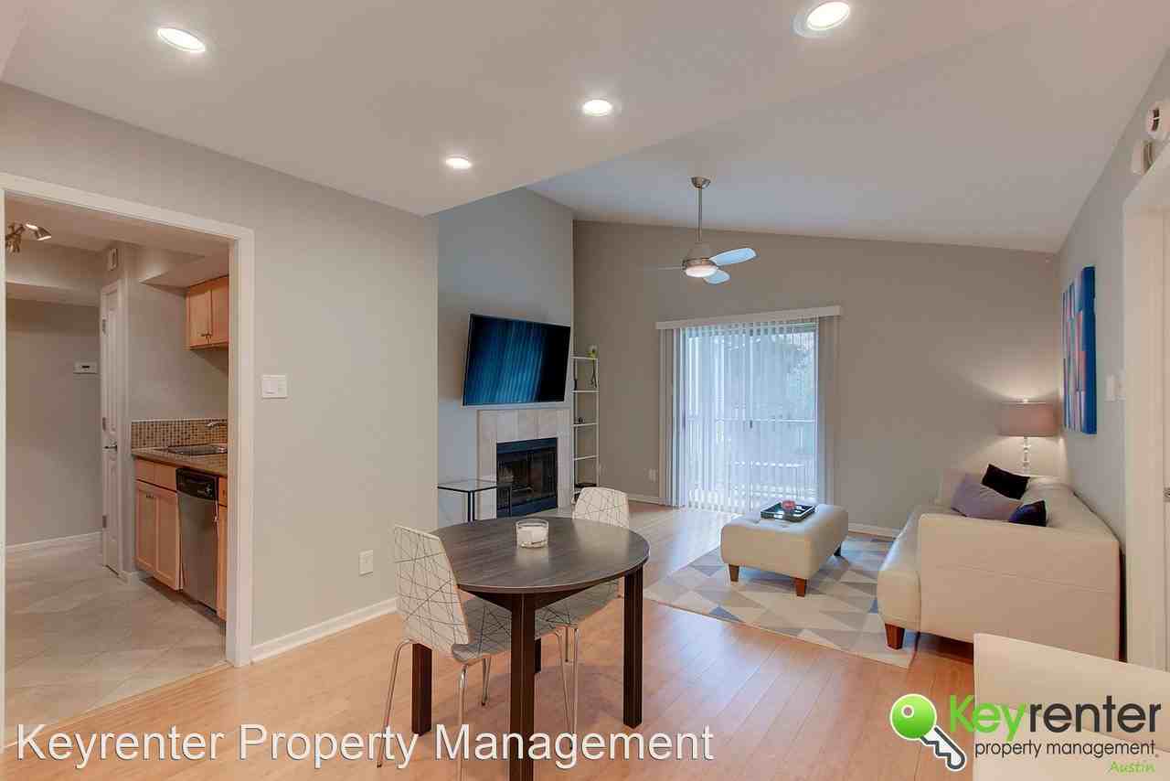 3204 Menchaca Rd #216