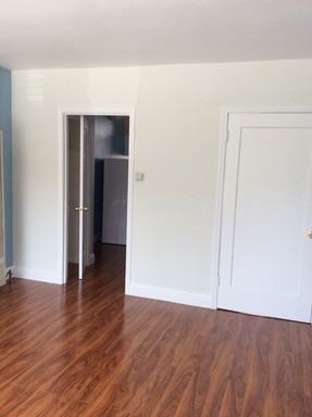 3105 California St - Photo 3 of 7