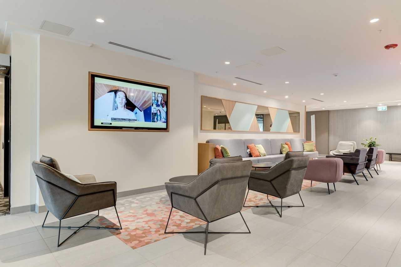 2826 Sandalwood Drive Apartments 2826 Sandalwood Dr, Ottawa, ON K1V